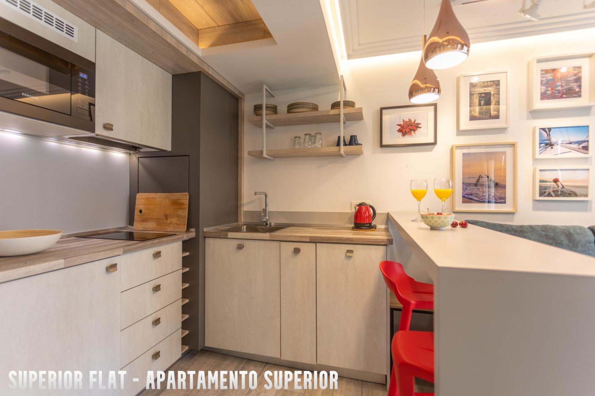 Uniq Flats Appartement Alicante Buitenkant foto